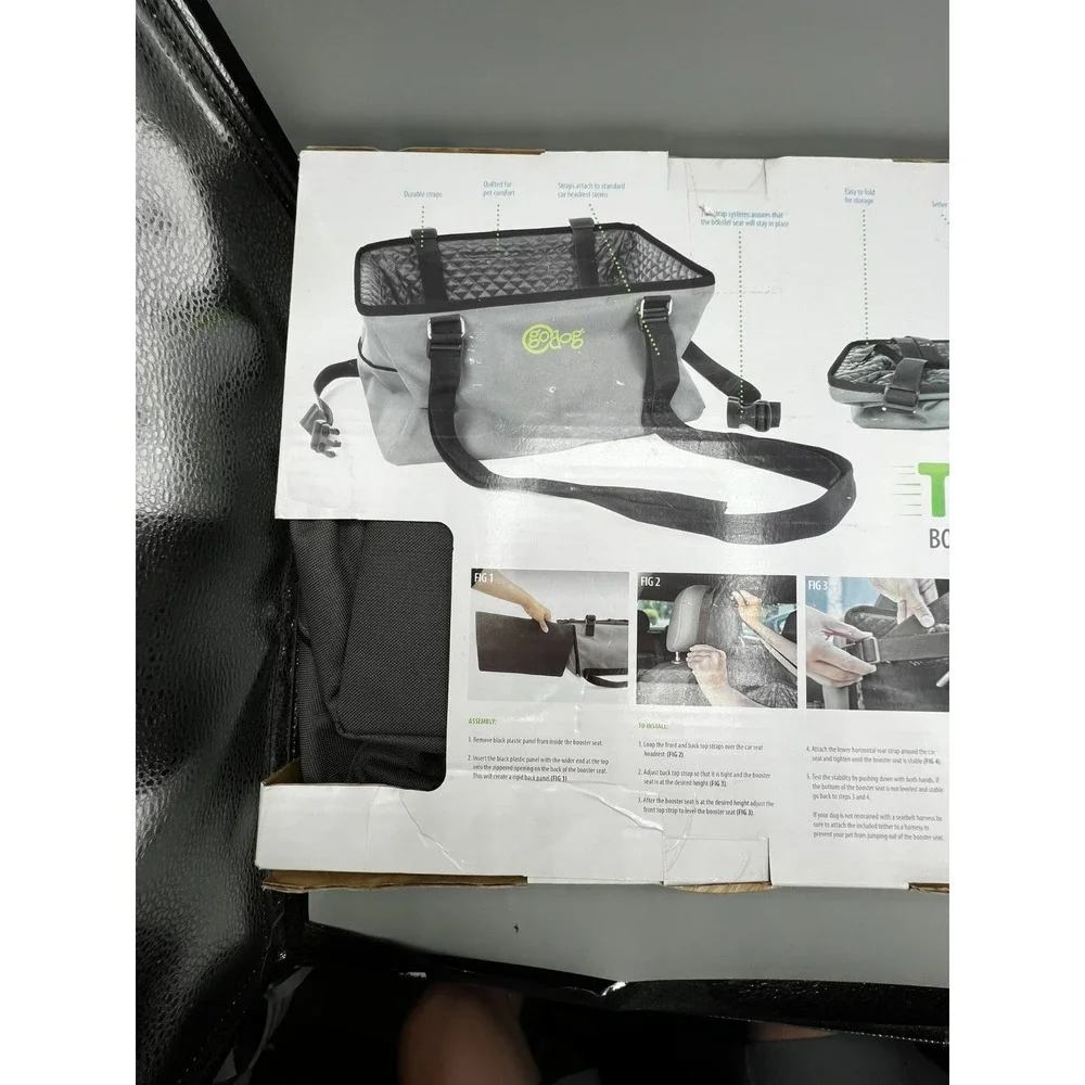 goDog Travel Booster Seat Accessories for Small Pets Travel New